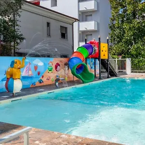 Filmare Aparthotel